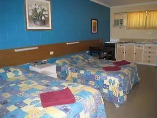 A & A Motel Proserpine 3*,  Australia